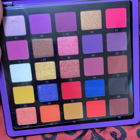 Anastasia Beverly Hills Norvina Pro - Picture 2 of 3